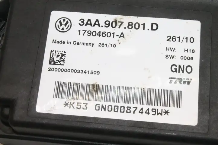 Volkswagen Sharan (2010 - 2015) 3AA907801D Блок управления стояночным тормозом (EPB) — фото 6
