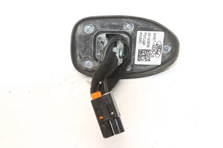 Ford Focus (2011 - 2015) AM5T18828CE GPS антенна — фото 3
