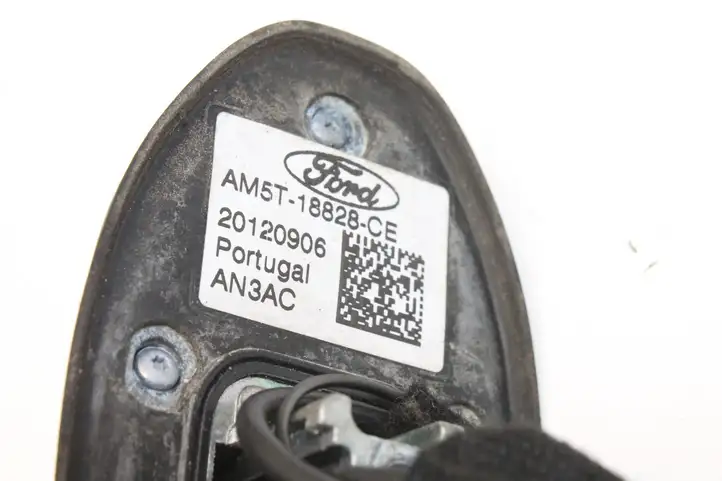 Ford Focus (2011 - 2015) AM5T18828CE GPS антенна — фото 4