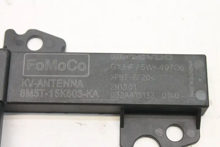 Ford Focus (2011 - 2015) 8M5T15K603KA Усилитель антенны — фото 5