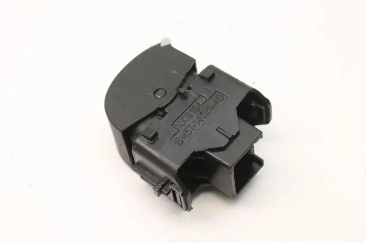 Ford Focus (2011 - 2015) BM5T14529AB Кнопка фаркопа в багажнике — фото 2