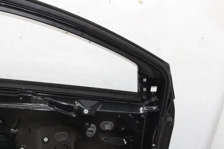Ford Focus (2011 - 2015) Дверь — фото 2