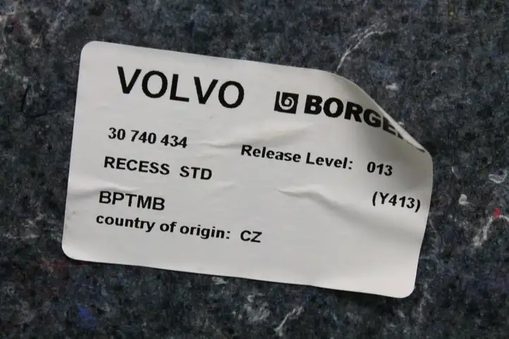 Volvo XC60 (2008 - 2013) 30740434 Задняя боковая обшивка салона — фото 7