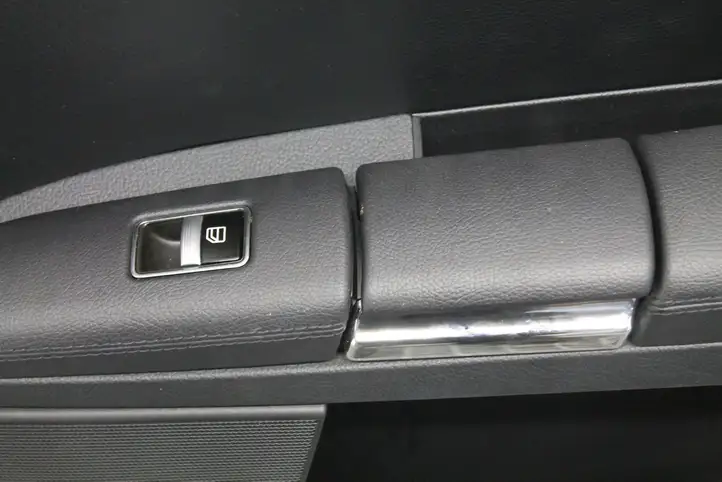 Mercedes-Benz S W221 (2005 - 2013) Обшивка задней двери — фото 5