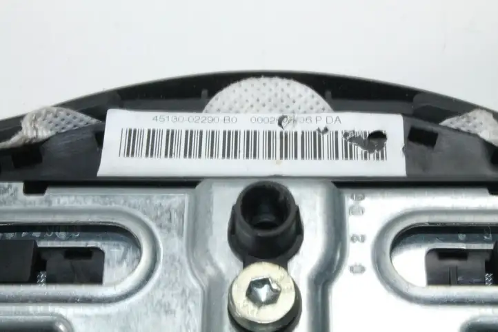 Toyota Auris 150 (2006 - 2012) 4513002290B0 Подушка безопасности руля — фото 2