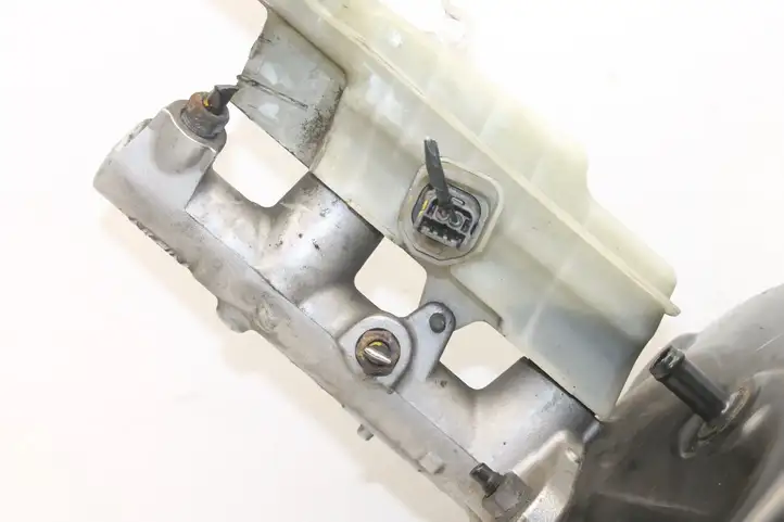 Honda Insight (2009 - 2011) Вакуумный усилитель тормозов — фото 2