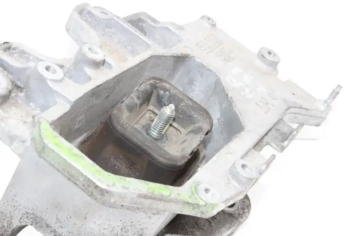 Nissan Juke I F15 (2010 - 2018) Кронштейн двигателя — фото 2