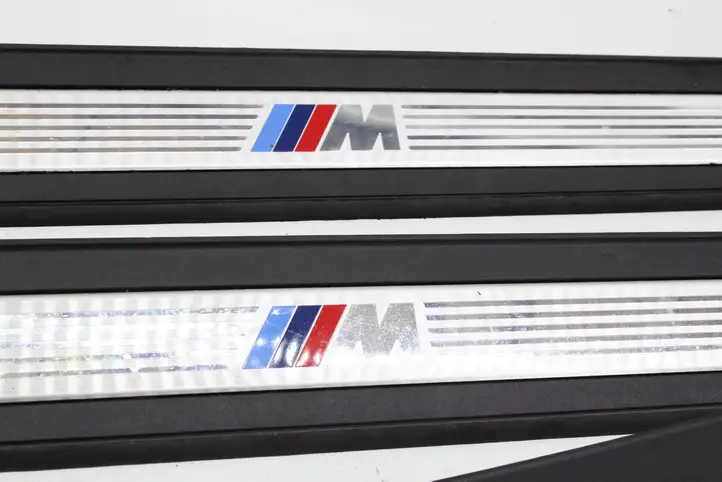 BMW 5 F10 F11 (2009 - 2016) 8050052 Внутренняя обшивка порога (комплект) — фото 3