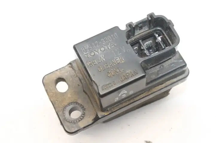 Toyota Land Cruiser (HDJ90) (1996 - 2002) 8594233010 Реле аварийных фонарей — фото 1