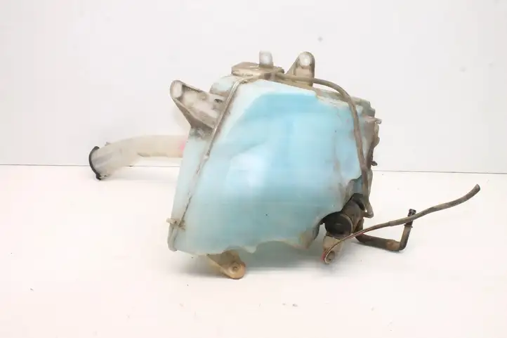 Toyota Land Cruiser (HDJ90) (1996 - 2002) 8531535250 Бачок омывателя — фото 2