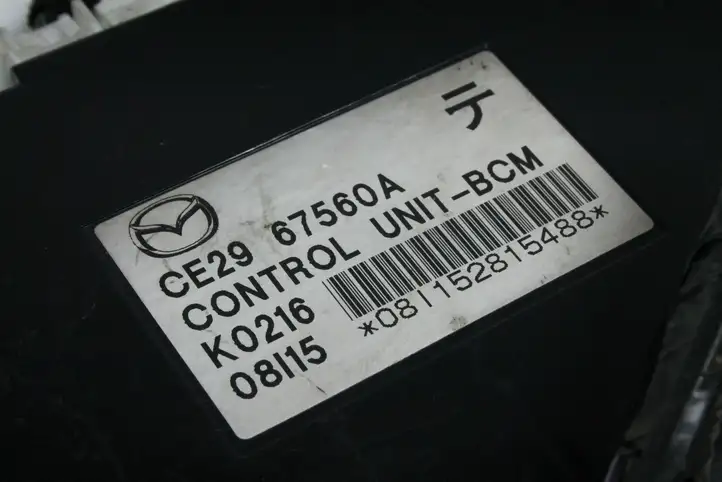 Mazda 5 (2005 - 2010) CE2967560A Модуль управления кузовом (BCM) — фото 3