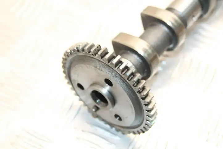 Mercedes-Benz CLK A209,C209 (2002 - 2009) A61101151107 Распределительный вал двигателя — фото 2