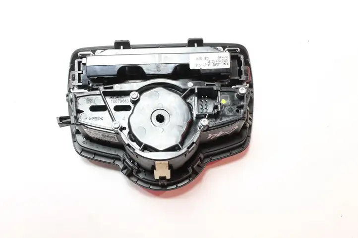 Mercedes-Benz C W205 (2014 - 2021) A2059057007 Включатель фонарей — фото 2