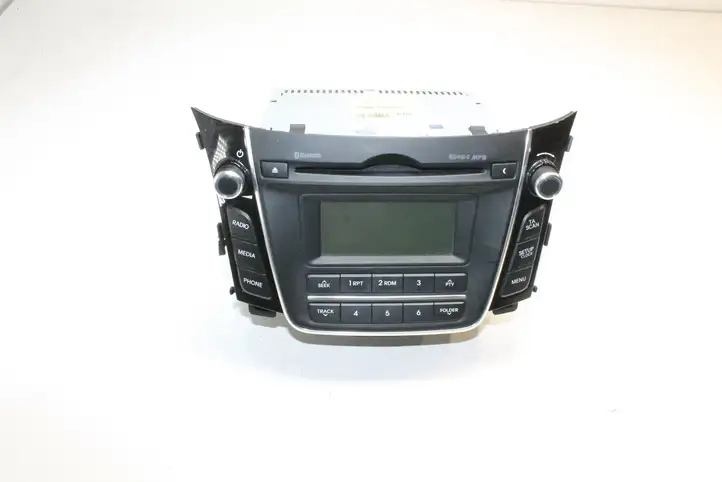Hyundai i30 (2007 - 2012) 96170A2610GU Магнитола / мультимедийная система — фото 1