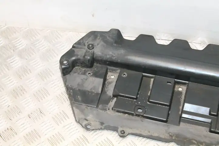 Honda Civic IX (2011 - 2017) 71181TV0E5 Отделка лючка топливного бака — фото 2
