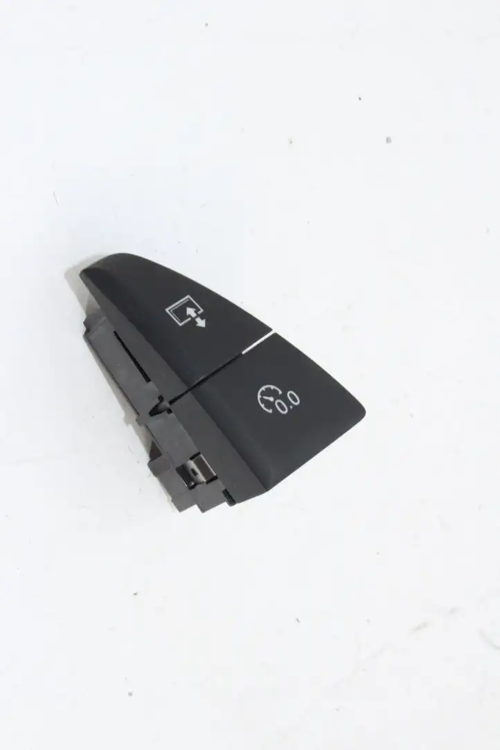 Audi A6 C7 (2011 - 2014) 4G2927227 Кнопка фаркопа в багажнике — фото 1
