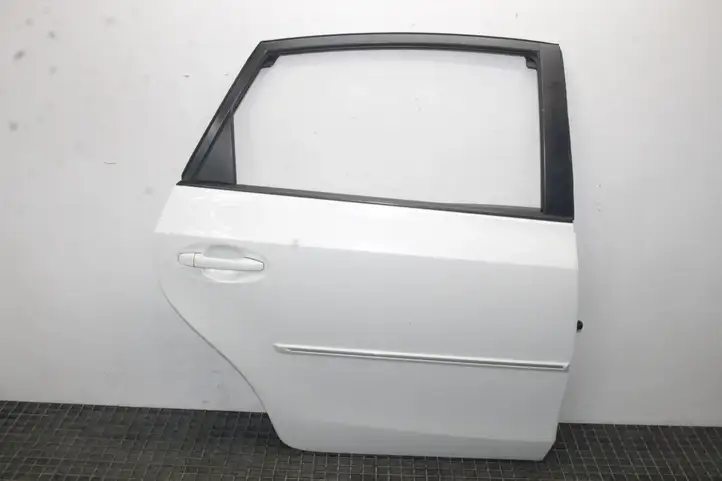 Toyota Prius+ (ZVW40) (2011 - 2018) Задняя дверь — фото 1
