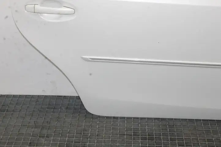 Toyota Prius+ (ZVW40) (2011 - 2018) Задняя дверь — фото 14