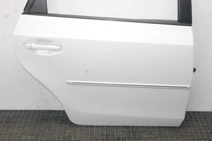 Toyota Prius+ (ZVW40) (2011 - 2018) Задняя дверь — фото 16