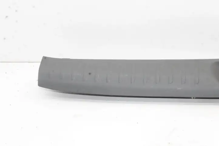 Toyota Prius+ (ZVW40) (2011 - 2018) 6793547010 Отделка порога багажника — фото 6