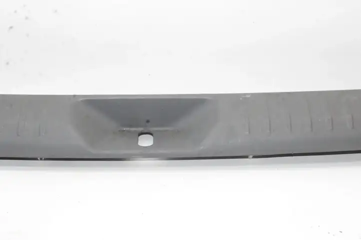 Toyota Prius+ (ZVW40) (2011 - 2018) 6793547010 Отделка порога багажника — фото 8
