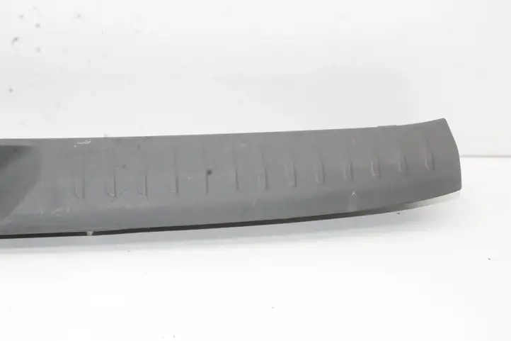 Toyota Prius+ (ZVW40) (2011 - 2018) 6793547010 Отделка порога багажника — фото 9