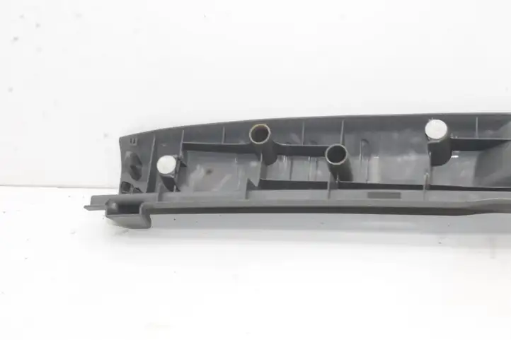 Toyota Prius+ (ZVW40) (2011 - 2018) 6793547010 Отделка порога багажника — фото 11