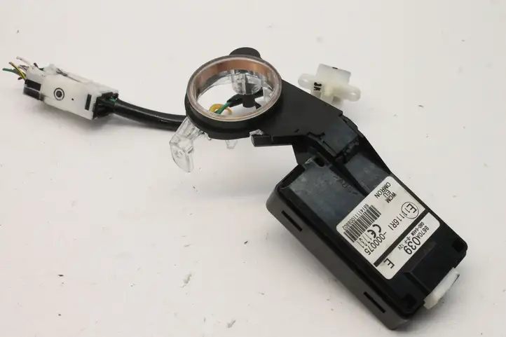 Mitsubishi Outlander (2007 - 2012) 8670A039 Контактное кольцо SRS — фото 2