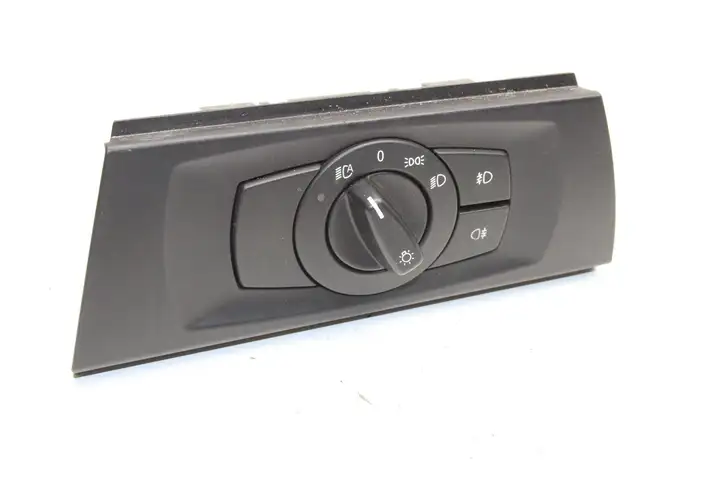 BMW 3 E92 E93 (2005 - 2014) 6932796 Включатель фонарей — фото 1