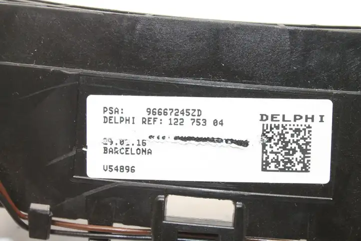 Citroen C4 Cactus (2014 - 2017) 96667245ZD Кнопки на рулевом колесе — фото 5