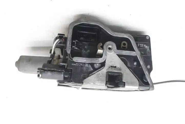 BMW 7 E65 E66 (2001 - 2008) 8240570 Замок передней двери — фото 1