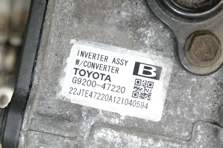 Toyota Prius+ (ZVW40) (2011 - 2018) G920047220 Инвертор напряжения — фото 2