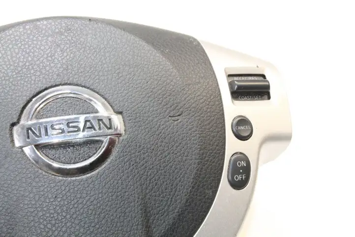 Nissan Qashqai (2006 - 2010) Подушка безопасности руля — фото 4