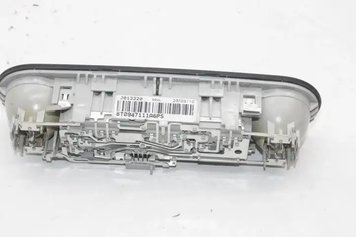 Audi A5 8T 8F (2007 - 2011) 8T0947111A Передняя подсветка — фото 2