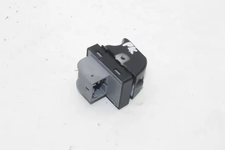 Audi A5 8T 8F (2007 - 2011) 8K0959855A Кнопка фаркопа в багажнике — фото 3