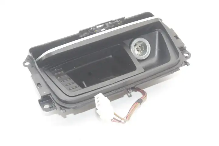 BMW 3 E92 E93 (2005 - 2014) 7078571 Передняя пепельница — фото 1