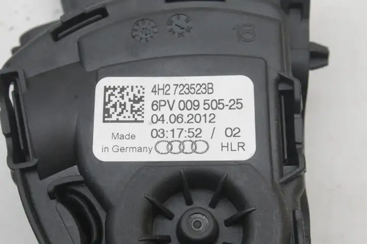 Audi A8 S8 D4 4H (2010 - 2014) 4H2723523B Педаль акселератора — фото 5