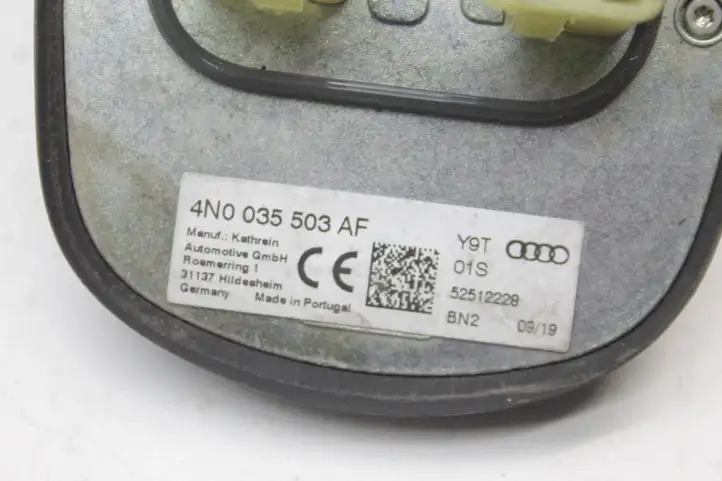 Audi A7 S7 4K8 (2018 - ) 4N0035503AF GPS антенна — фото 4