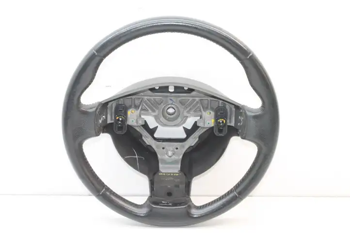 Nissan Qashqai (2010 - 2013) Руль — фото 1