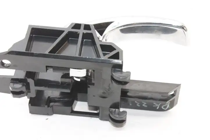 Nissan Qashqai (2010 - 2013) 80671JDO Внутренняя ручка двери — фото 3