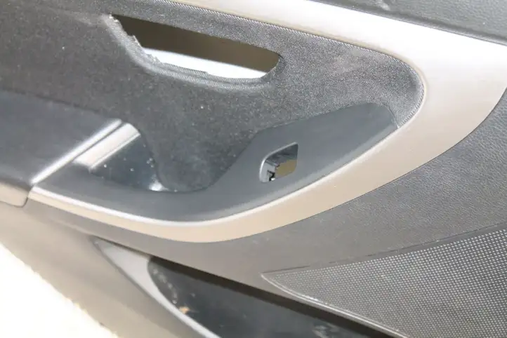Hyundai i30 (2007 - 2012) 83301A6140RYH Обшивка задней двери — фото 5