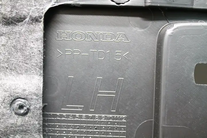 Honda Civic IX (2011 - 2017) 8465BTV1E421 Боковая обшивка багажника — фото 9