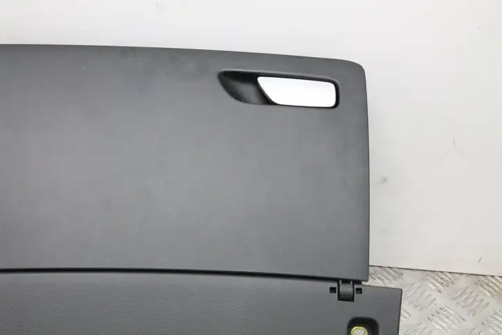 Audi A3/S3 8V (2012 - 2016) 8V2857035 Вещевой ящик — фото 4