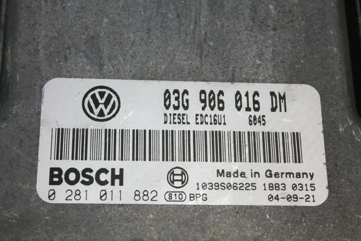 Volkswagen PASSAT B7 (2011 - 2014) 03G906016DM Блок управления двигателем (ЭБУ) — фото 4