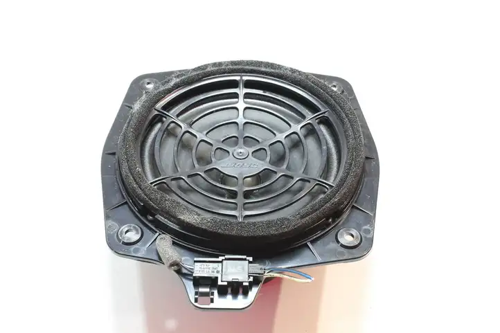 Audi A3/S3 8P (2008 - 2013) 8H0035411B Динамики задних дверей — фото 1