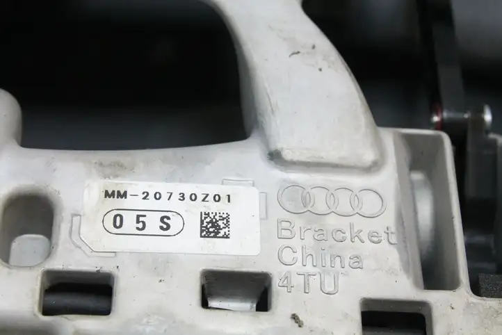 Audi A3/S3 8V (2012 - 2016) 8V0857273F Выдвижной дисплей — фото 5
