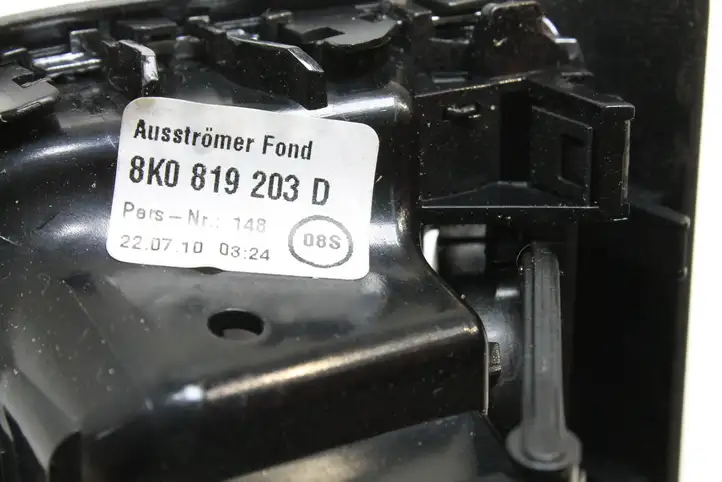 Audi A5 8T 8F (2007 - 2011) 8K0819203D Воздушная решетка панели — фото 6