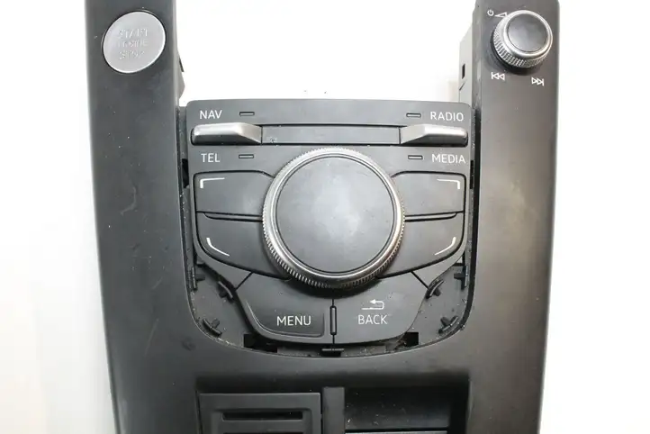 Audi A3/S3 8V (2012 - 2016) 8V0919614C Прочие детали салона — фото 3
