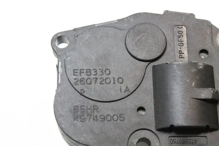 Audi A3/S3 8P (2008 - 2013) K9749005 Двигатель задвижки потока воздуха — фото 3
