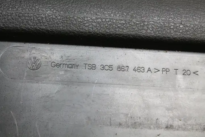 Volkswagen PASSAT B7 (2011 - 2014) 3C5867463A Прочие детали салона — фото 4